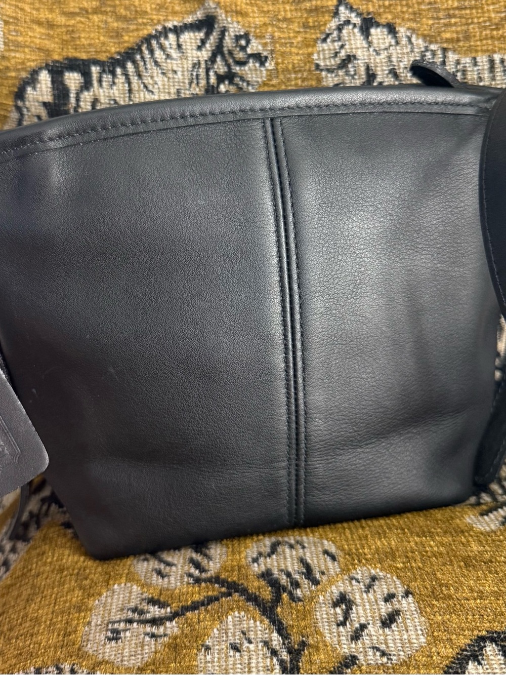 Vintage coach 4107